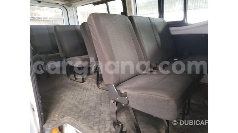 Big with watermark nissan urvan ashanti import dubai 45746