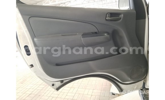 Buy Import Nissan Urvan White Car in Import - Dubai in Ashanti Buy Import Nissan Urvan White Car in Import - Dubai in Ashanti