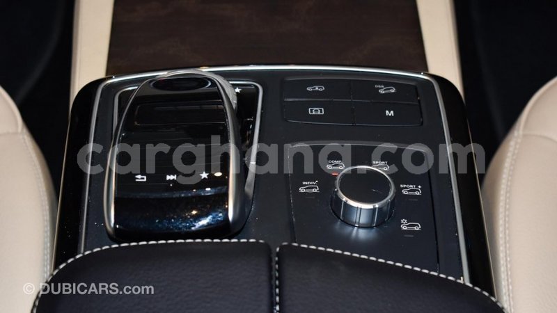 Big with watermark mercedes benz a200 ashanti import dubai 45749