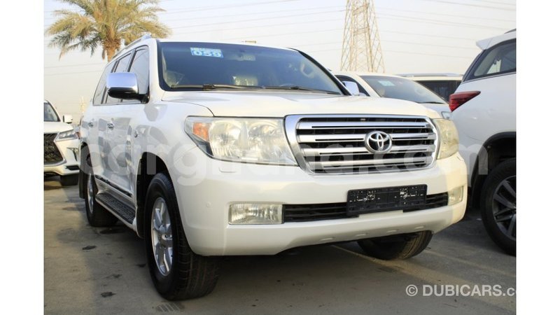 Big with watermark toyota land cruiser ashanti import dubai 45750