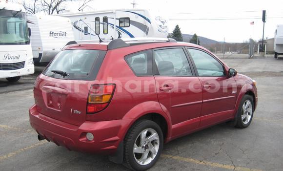 Ra Àlòkù Pontiac Vibe Red Ọkọ̀ in Sekondi–Takoradi Metropolitan ni Oorun