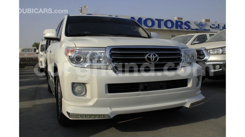 Big with watermark toyota land cruiser ashanti import dubai 45784