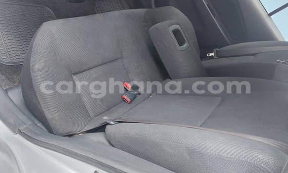 Sayi Na hannu Toyota Yaris Azurfa Mota in Accra a Greater Accra Sayi Na hannu Toyota Yaris Azurfa Mota in Accra a Greater Accra