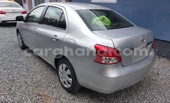 Sayi Na hannu Toyota Yaris Azurfa Mota in Accra a Greater Accra Sayi Na hannu Toyota Yaris Azurfa Mota in Accra a Greater Accra