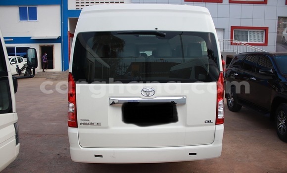 Sayi Na hannu Toyota Hiace White Mota in Accra a Greater Accra Sayi Na hannu Toyota Hiace White Mota in Accra a Greater Accra