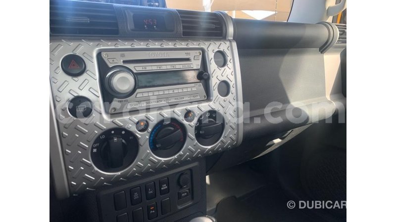 Big with watermark toyota fj cruiser ashanti import dubai 45804