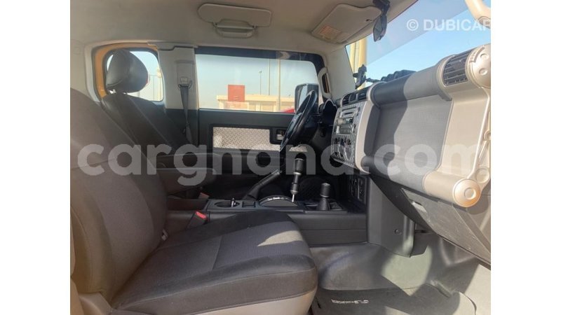 Big with watermark toyota fj cruiser ashanti import dubai 45804