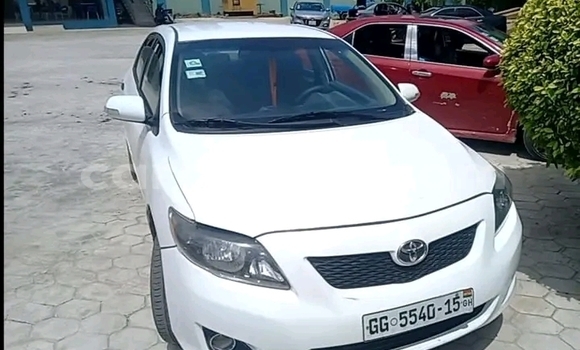 Buy Used Toyota Corolla White Car in Accra in Greater Accra