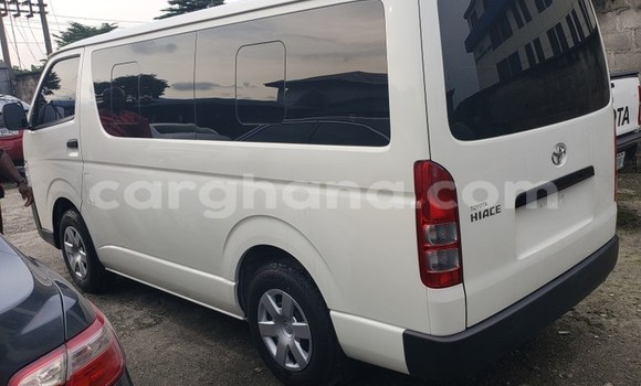 Buy Used Toyota Hiace White Car in Sekondi–Takoradi Metropolitan in Western Buy Used Toyota Hiace White Car in Sekondi–Takoradi Metropolitan in Western