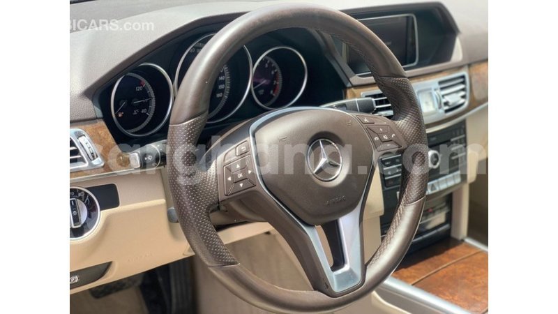 Big with watermark mercedes benz a200 ashanti import dubai 45834