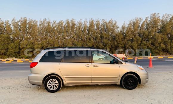 Buy Import Toyota Sienna Other Car in Tema in Greater Accra Buy Import Toyota Sienna Other Car in Tema in Greater Accra