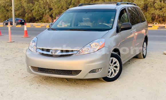 Buy Import Toyota Sienna Other Car in Tema in Greater Accra Buy Import Toyota Sienna Other Car in Tema in Greater Accra