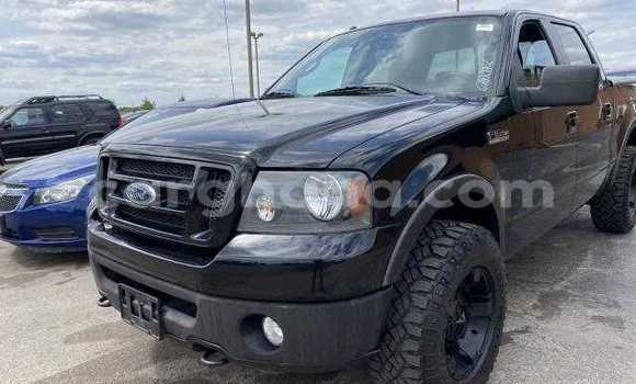 Sayi Na hannu Ford Pickup Black Mota in Accra a Greater Accra
