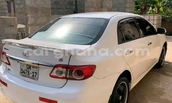 Buy Used Toyota Corolla White Car in Accra in Greater Accra Buy Used Toyota Corolla White Car in Accra in Greater Accra