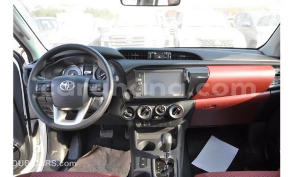 Buy Import Toyota Hilux White Car in Import - Dubai in Ashanti Buy Import Toyota Hilux White Car in Import - Dubai in Ashanti