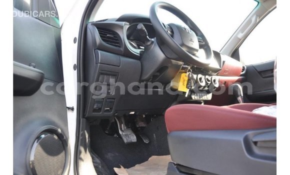 Buy Import Toyota Hilux White Car in Import - Dubai in Ashanti Buy Import Toyota Hilux White Car in Import - Dubai in Ashanti