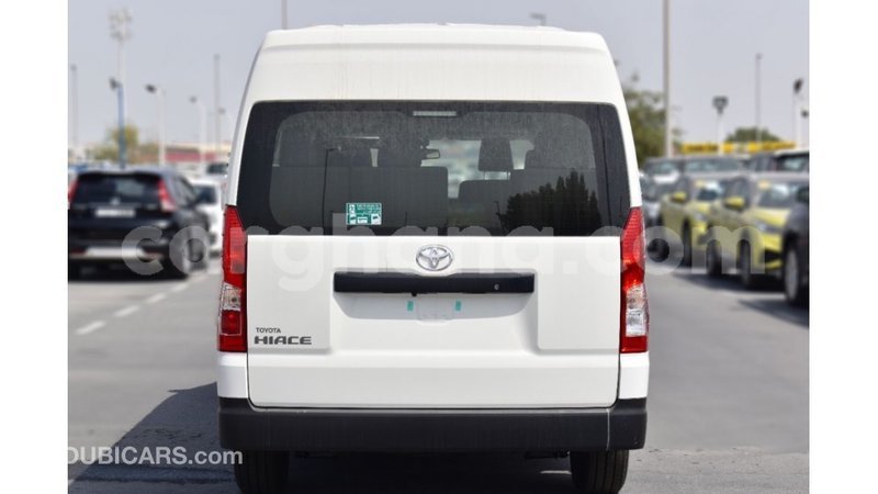 Big with watermark toyota hiace ashanti import dubai 45870