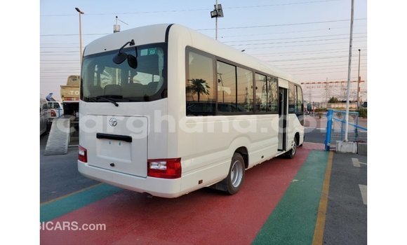 Buy Import Toyota Coaster White Car in Import - Dubai in Ashanti Buy Import Toyota Coaster White Car in Import - Dubai in Ashanti