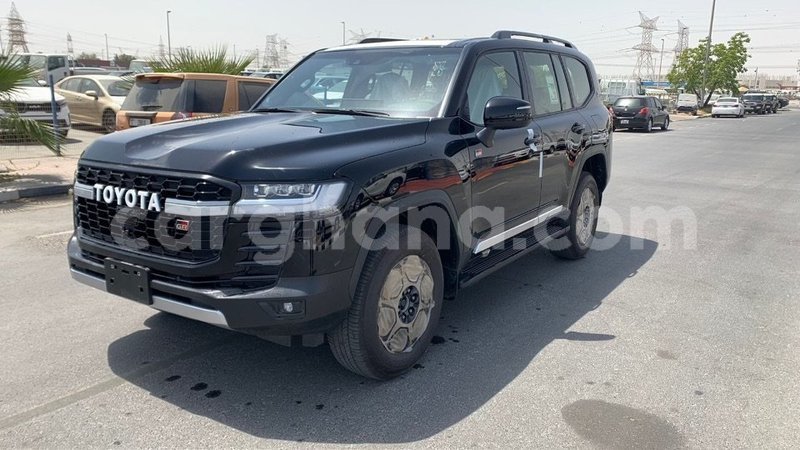 Big with watermark toyota land cruiser ashanti import dubai 45872