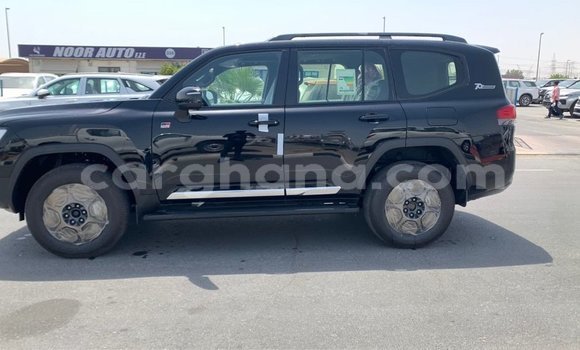 Buy Import Toyota Land Cruiser Black Car in Import - Dubai in Ashanti Buy Import Toyota Land Cruiser Black Car in Import - Dubai in Ashanti
