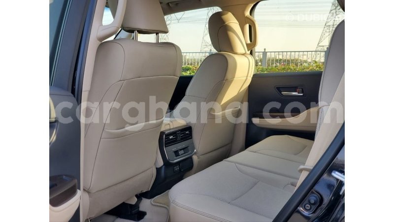 Big with watermark toyota land cruiser ashanti import dubai 45876