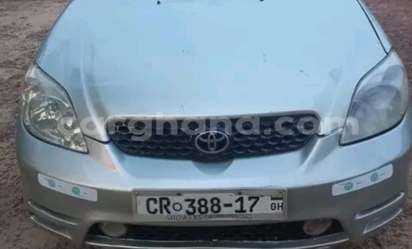 Ra Àlòkù Toyota Matrix Silver Ọkọ̀ in Accra ni Greater Accra