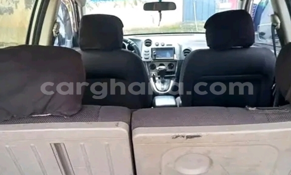 Buy Used Toyota Matrix Silver Car in Accra in Greater Accra Buy Used Toyota Matrix Silver Car in Accra in Greater Accra