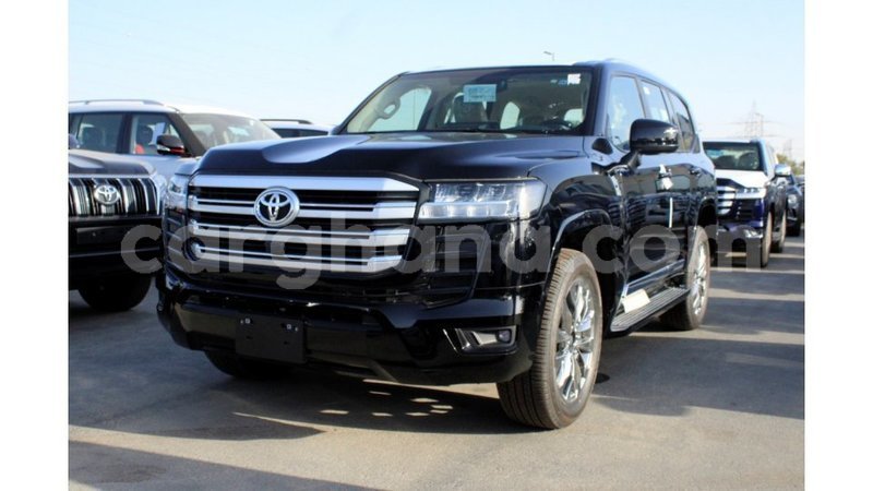 Big with watermark toyota land cruiser ashanti import dubai 45891