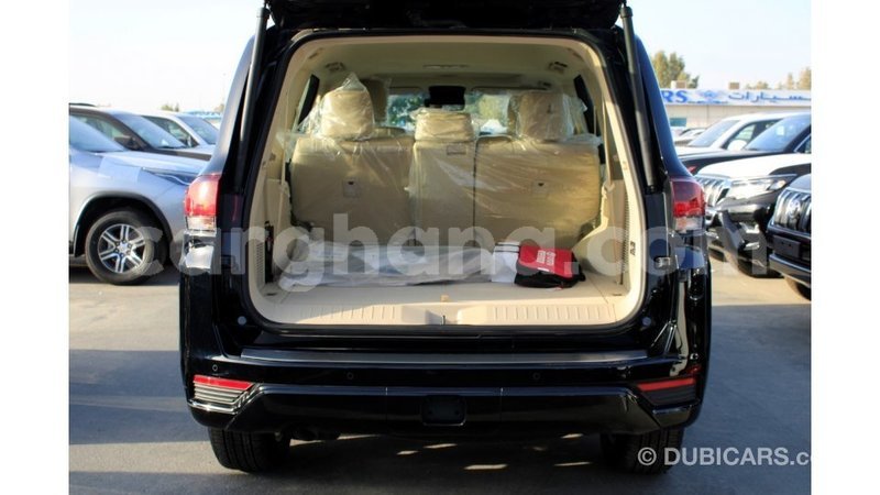 Big with watermark toyota land cruiser ashanti import dubai 45891