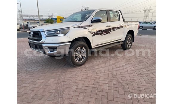Buy Import Toyota Hilux White Car in Import - Dubai in Ashanti Buy Import Toyota Hilux White Car in Import - Dubai in Ashanti