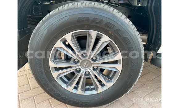 Buy Import Toyota Hilux White Car in Import - Dubai in Ashanti Buy Import Toyota Hilux White Car in Import - Dubai in Ashanti