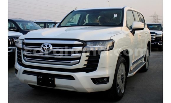 Buy Import Toyota Land Cruiser White Car in Import - Dubai in Ashanti Buy Import Toyota Land Cruiser White Car in Import - Dubai in Ashanti