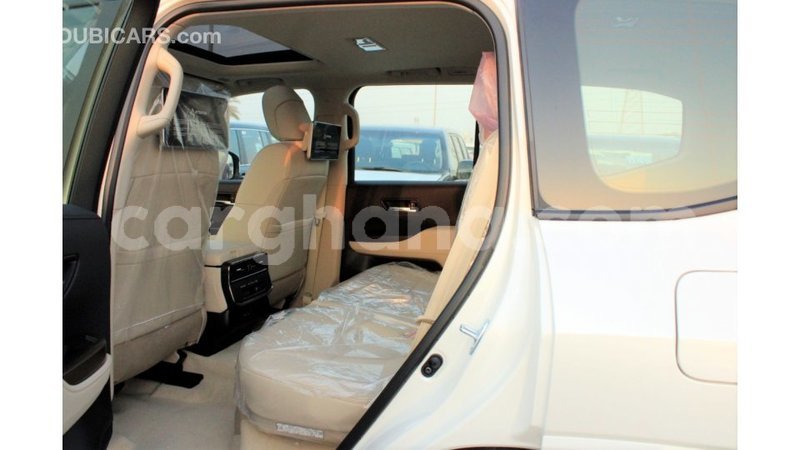 Big with watermark toyota land cruiser ashanti import dubai 45893