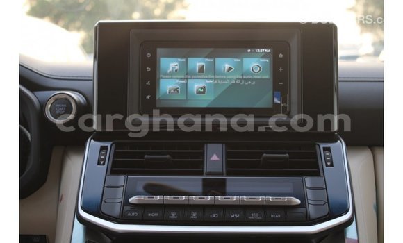 Buy Import Toyota Land Cruiser White Car in Import - Dubai in Ashanti Buy Import Toyota Land Cruiser White Car in Import - Dubai in Ashanti