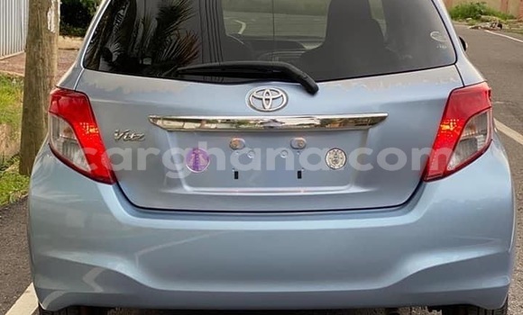 Sayi Na hannu Toyota Vitz Blue Mota in Accra a Greater Accra Sayi Na hannu Toyota Vitz Blue Mota in Accra a Greater Accra