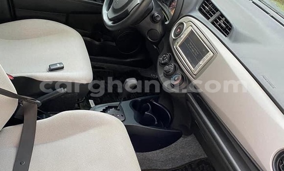 Buy Used Toyota Vitz Silver Car in Accra in Greater Accra Buy Used Toyota Vitz Silver Car in Accra in Greater Accra
