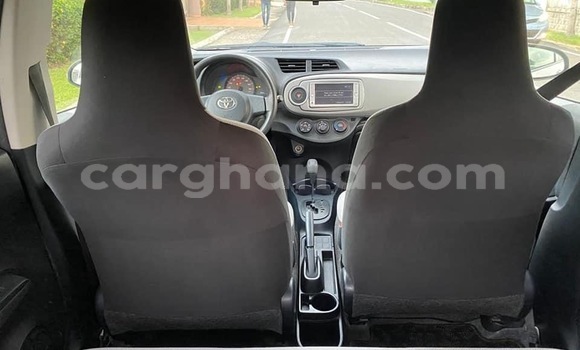 Buy Used Toyota Vitz Silver Car in Accra in Greater Accra Buy Used Toyota Vitz Silver Car in Accra in Greater Accra