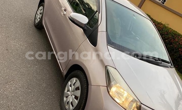 Buy Used Toyota Vitz Silver Car in Accra in Greater Accra Buy Used Toyota Vitz Silver Car in Accra in Greater Accra
