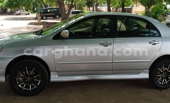 Sayi Na hannu Toyota Corolla Azurfa Mota in Accra a Greater Accra Sayi Na hannu Toyota Corolla Azurfa Mota in Accra a Greater Accra