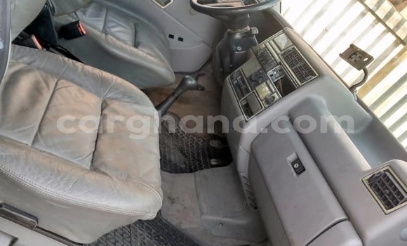 Ra Àlòkù Volkswagen Golf Sportsvan Alagara Ọkọ̀ in Sekondi–Takoradi Metropolitan ni Oorun Ra Àlòkù Volkswagen Golf Sportsvan Alagara Ọkọ̀ in Sekondi–Takoradi Metropolitan ni Oorun