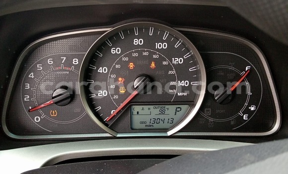 Sayi Na hannu Toyota RAV4 Azurfa Mota in Accra a Greater Accra Sayi Na hannu Toyota RAV4 Azurfa Mota in Accra a Greater Accra