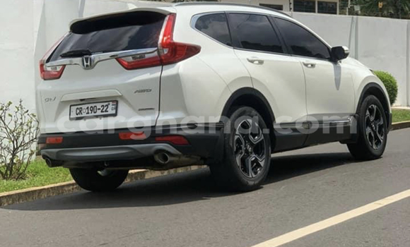 Sayi Na hannu Honda CR–V White Mota in Accra a Greater Accra Sayi Na hannu Honda CR–V White Mota in Accra a Greater Accra