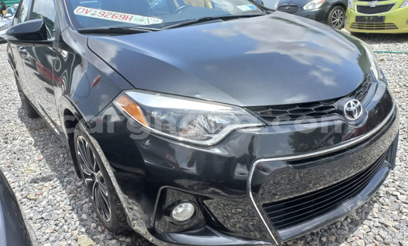 Ra Àlòkù Toyota Corolla Black Ọkọ̀ in Accra ni Greater Accra Ra Àlòkù Toyota Corolla Black Ọkọ̀ in Accra ni Greater Accra