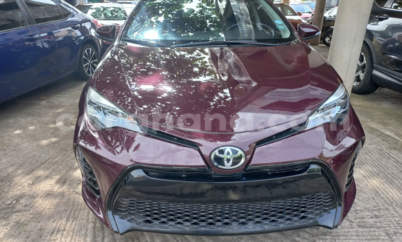 Sayi Na hannu Toyota Corolla Brown Mota in Accra a Greater Accra