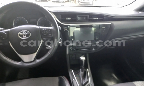 Sayi Na hannu Toyota Corolla Brown Mota in Accra a Greater Accra Sayi Na hannu Toyota Corolla Brown Mota in Accra a Greater Accra
