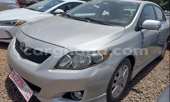 Ra Àlòkù Toyota Corolla Silver Ọkọ̀ in Accra ni Greater Accra Ra Àlòkù Toyota Corolla Silver Ọkọ̀ in Accra ni Greater Accra