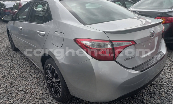 Sayi Na hannu Toyota Corolla Azurfa Mota in Accra a Greater Accra Sayi Na hannu Toyota Corolla Azurfa Mota in Accra a Greater Accra