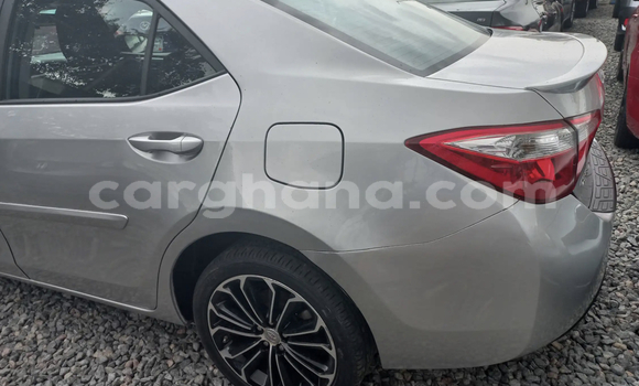 Sayi Na hannu Toyota Corolla Azurfa Mota in Accra a Greater Accra Sayi Na hannu Toyota Corolla Azurfa Mota in Accra a Greater Accra