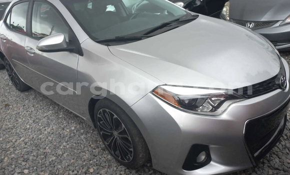 Sayi Na hannu Toyota Corolla Azurfa Mota in Accra a Greater Accra Sayi Na hannu Toyota Corolla Azurfa Mota in Accra a Greater Accra