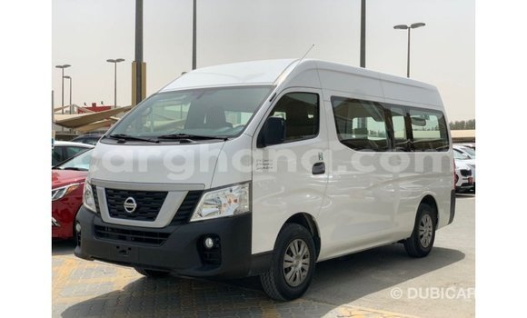 Buy Import Nissan Urvan White Car in Import - Dubai in Ashanti Buy Import Nissan Urvan White Car in Import - Dubai in Ashanti
